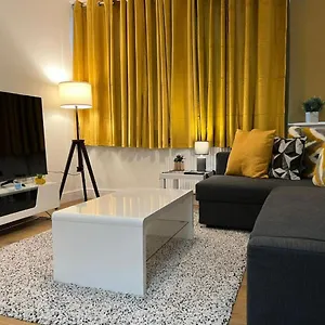 Modern And Stylish 1bed Flat Barking (Greater London)